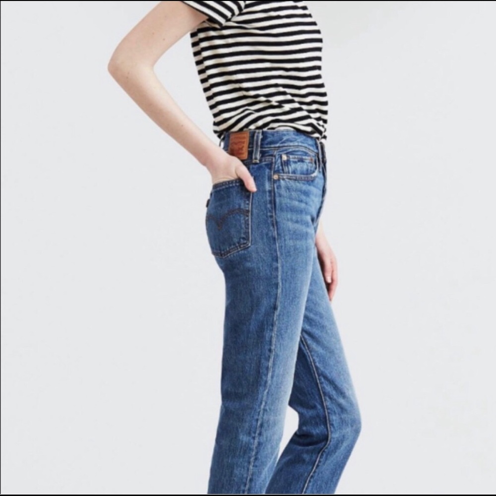 Levi’s wedgie fit straight leg - new with tags